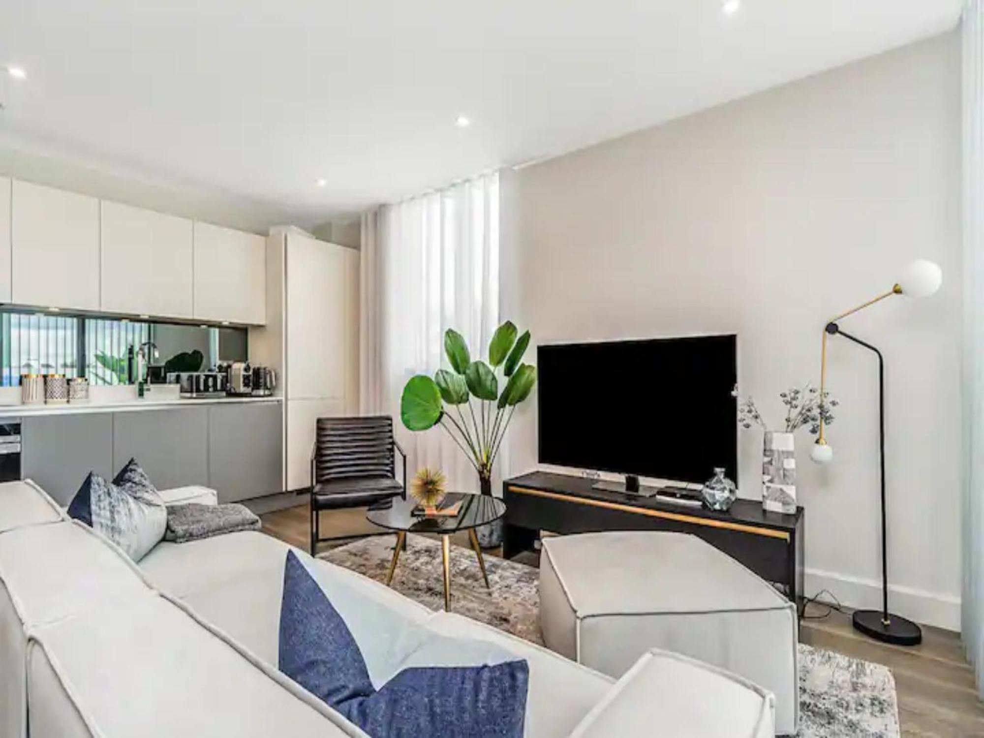 Pass The Keys Penthouse Oasis In Trendy Fulham Londres Exterior foto