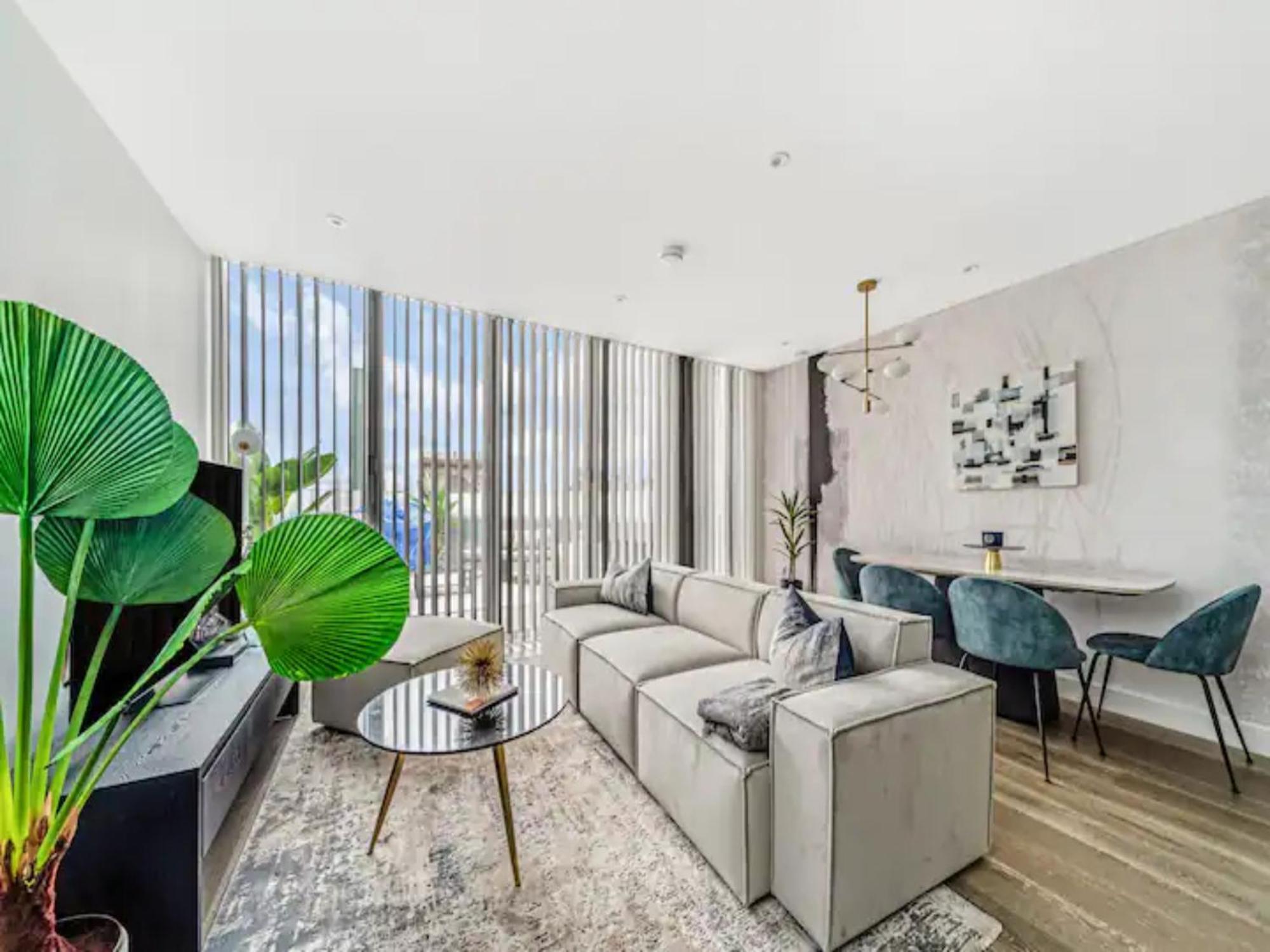 Pass The Keys Penthouse Oasis In Trendy Fulham Londres Exterior foto