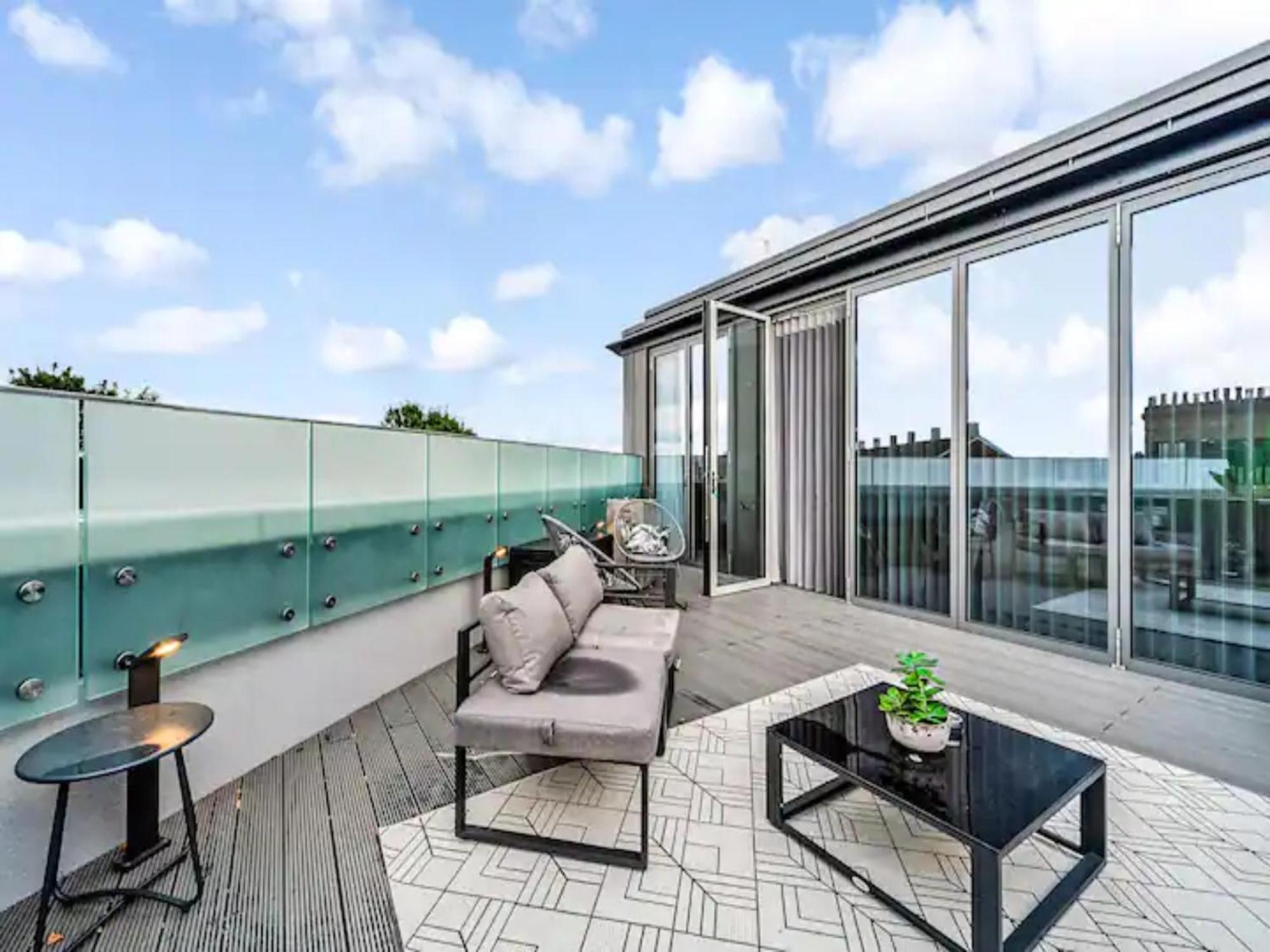 Pass The Keys Penthouse Oasis In Trendy Fulham Londres Exterior foto